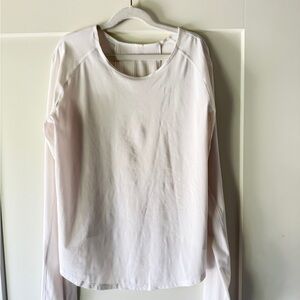 RARE Lululemon White Pleat Back Long Sleeve Top Size 4
